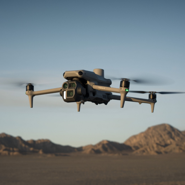 d3fecbef-6198-445d-a184-4f1fcf92ecdc DJI Matrice 4E Plus Combo